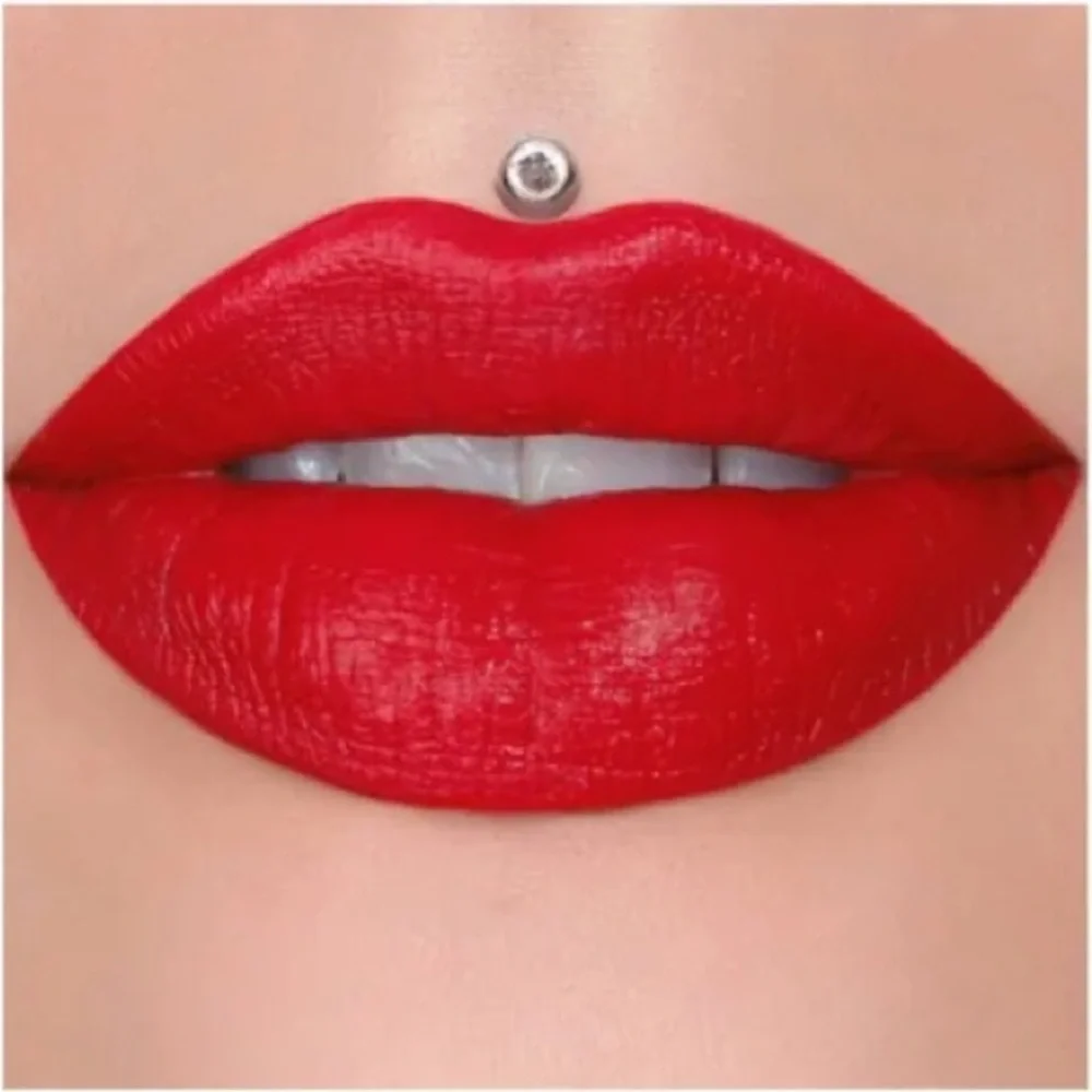Velvet Trap Red Affair Lipstick - Jeffree Starr Cosmetics